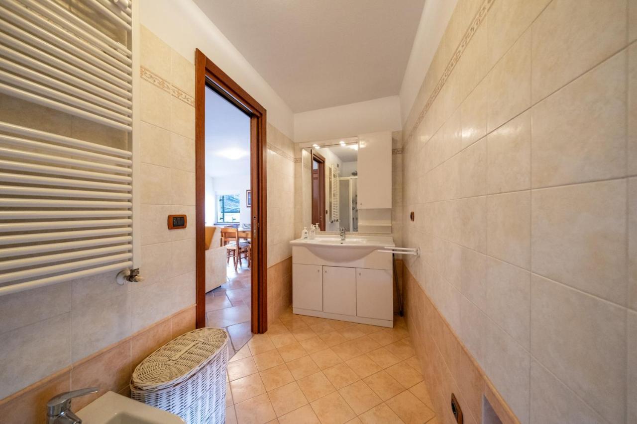 Apartmentsgarda - Baia Del Garda 5 Exterior foto