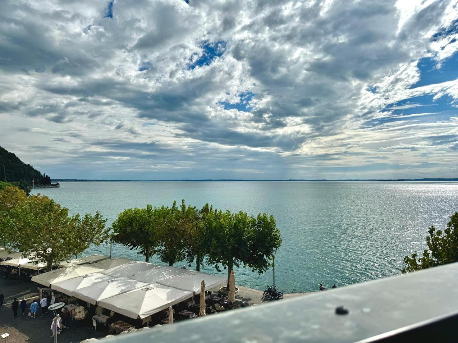 Apartmentsgarda - Baia Del Garda 5 Exterior foto